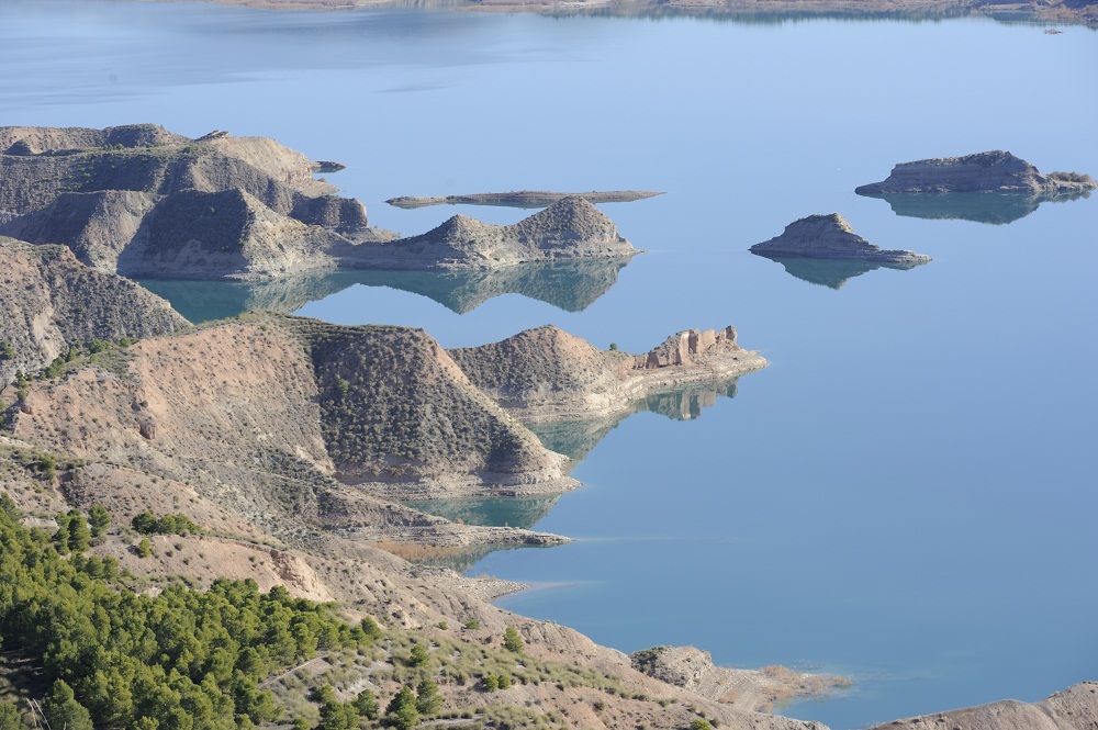 lake-negratin