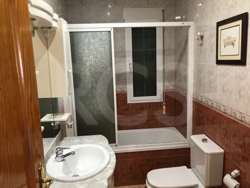 JPEG image 18